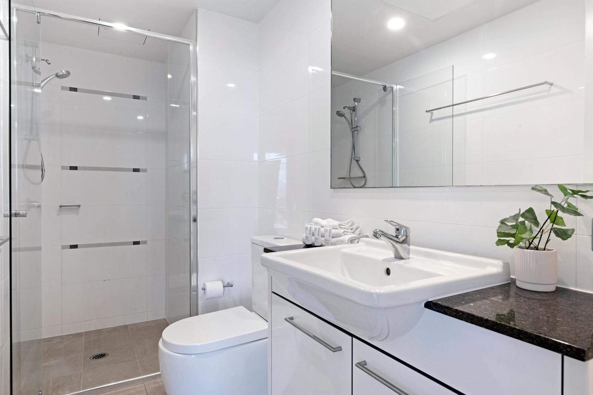 Sierra Grand Broadbeach - Self Contained & Privately Managed
